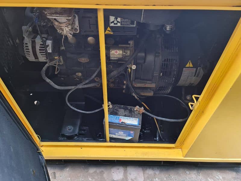 20 KVA Perkins UK 3