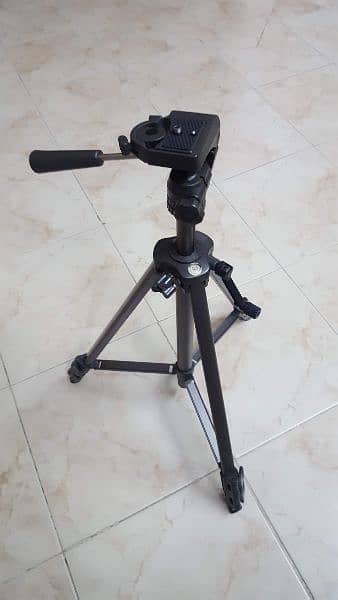 camera tripod 3