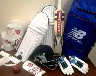 Professional & Club Standard Cricket Kit with English Willow Bat 6
