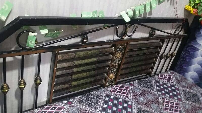 Iron Crome Double Bed 1