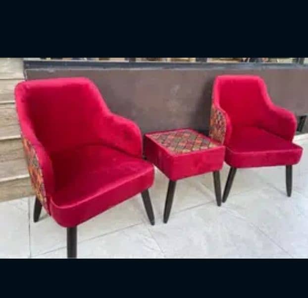 Pair Of Bedroom Chair & Coffee Table Bijan Interiors 5