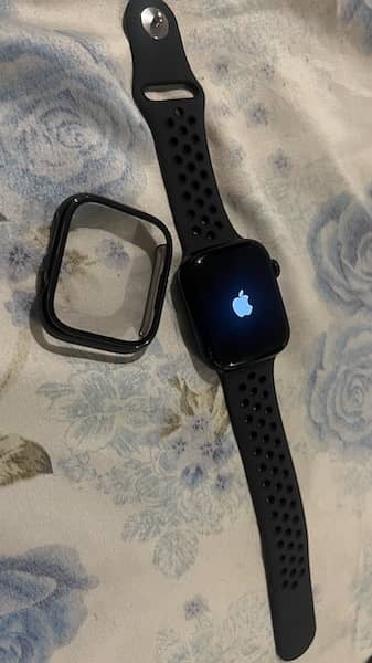 APPLE WATCH SERIES 7 - NIKE EDTION 10