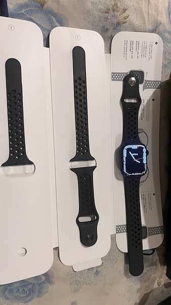 APPLE WATCH SERIES 7 - NIKE EDTION 15