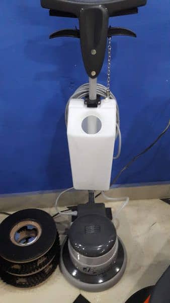 Floor Polishing and Cleaning Machine 1