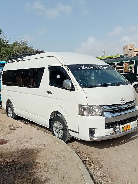 Toyota hiace Grand cabin van with AC Available for picnic n party 3