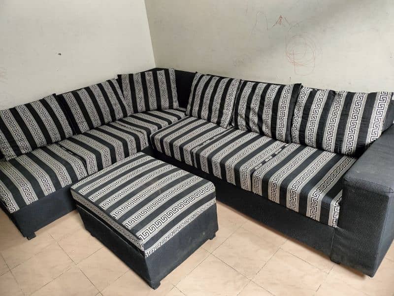 L shape 7 seater sofa set in good condition 0