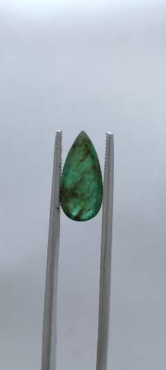 Natural Emerald Stone