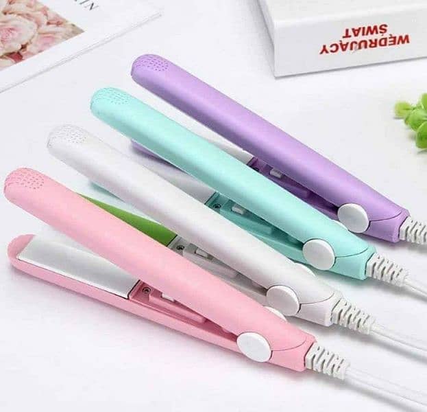 Mini Hair Straightener 1