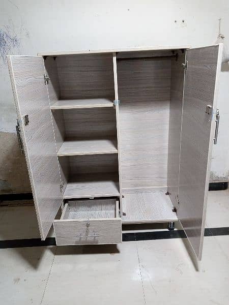 Wardrobe /cupboard / Almari 0316,5004723 2