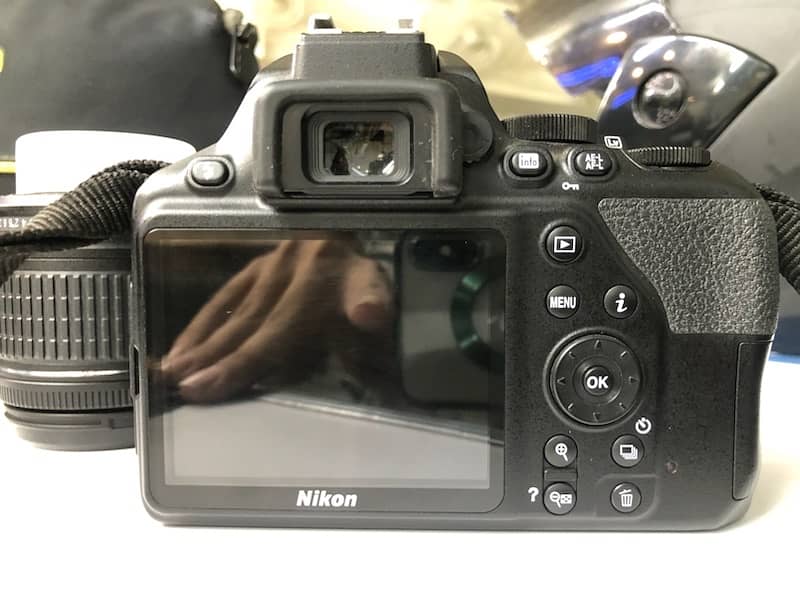 Nikon D3500 With Lens 18-55mm In Neat condition 0