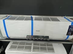 Inverter Heat & Cool 1Ton