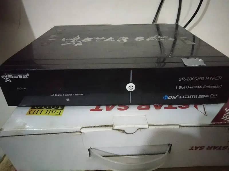 Dish HD Receiver SR-2000HD Hyper with Antenna and LNB 0