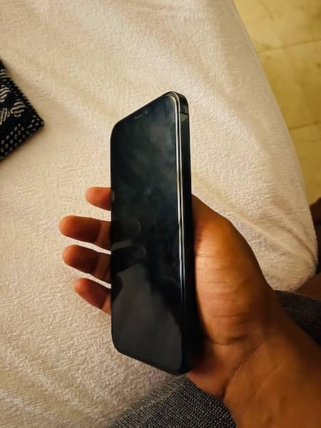 iphone 12 pro max 256Gb Pta Approved 1