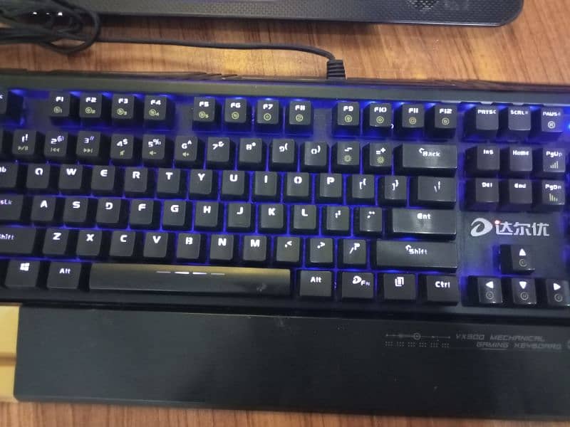 Mechanical VX300 Gaming keyboard RGB 8