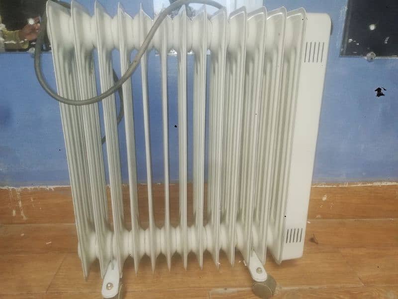 Oil heater (Geepas) 0