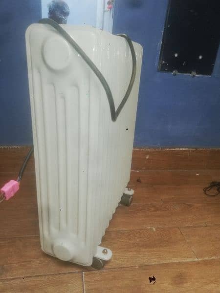 Oil heater (Geepas) 1