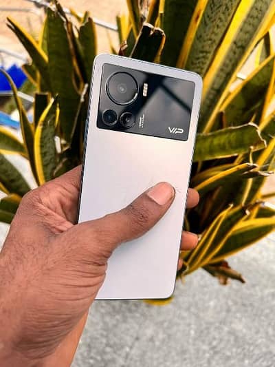 Infinix Note 12 vip 120W super Fast charge