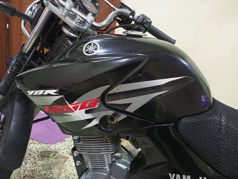 Yamaha ybr 7