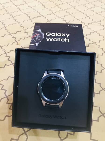 sumsung galaxy watch S4 2