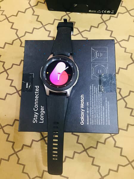 sumsung galaxy watch S4 6