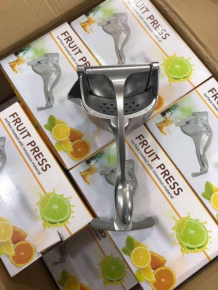 Fruit Squeezer Manual Fruit Press 1