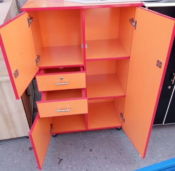 cupboard / wardrobe / Almari ,0316,5004723 2