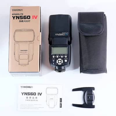 YN 560 MARK IV  FLASH SPEEDLITE very powerfull