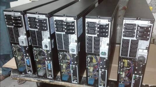 APC Online UPS RT 3000VA 230V