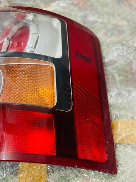 Range Rover L320 Rear passenger side right tail light 5