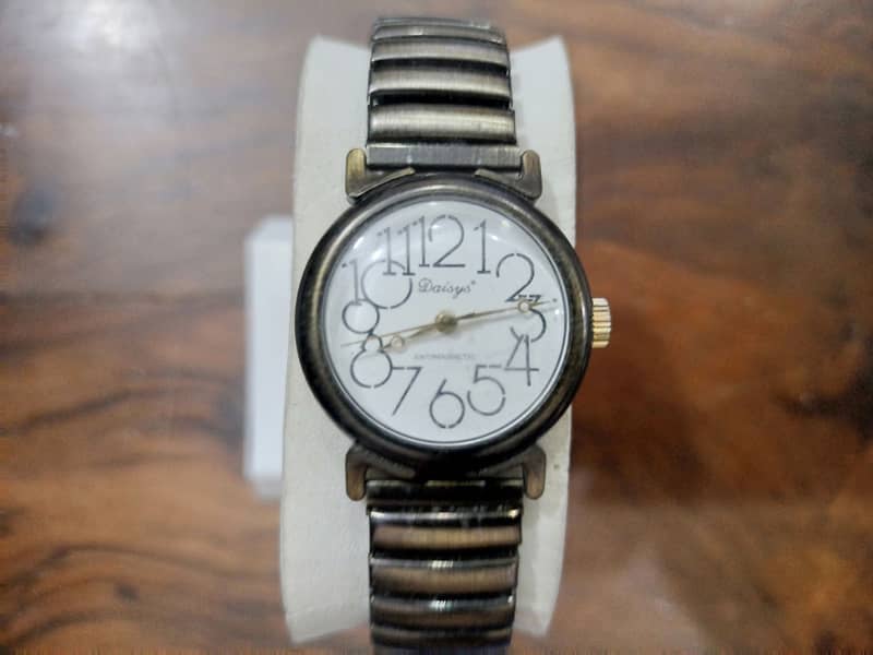 18 Original Daisy medium-sized manual wind watch spring metal chain 9