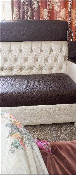 new condition sofa 5 seatr 2