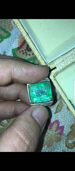 Natural Ethiopian emerald 2