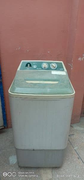 Haier washing machine plastic body in good working condition. 2