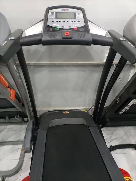 Second Hand Used Treadmill Running Jogging Walking machine 12