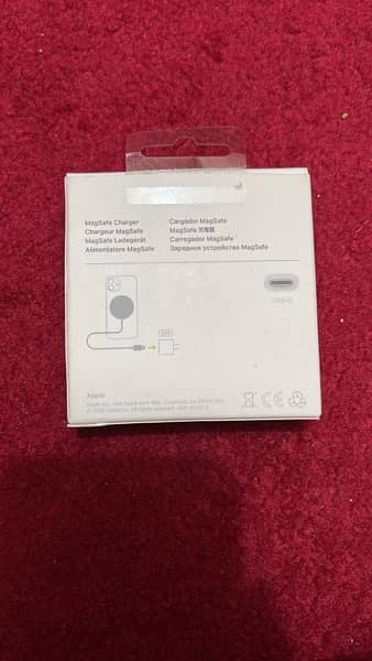 Apple MagSafe USA 100% Geniune New 1