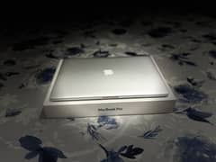 Macbook Pro Silver(Retina, 15-inch, late 2013)
