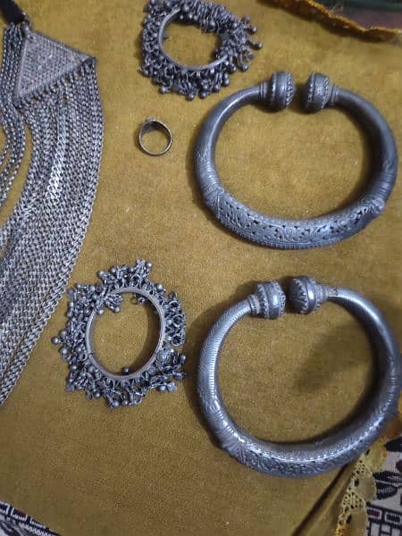 600 Saal prani malka Noor jahan ke shahe antique jewelry 0