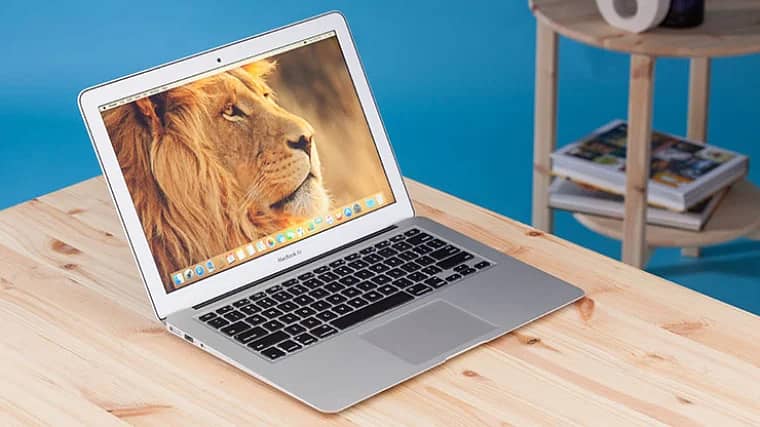 Apple Macbook Air 2015 Only 70 cycle counts 4