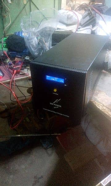 Ups inverter Mppt 70% 3