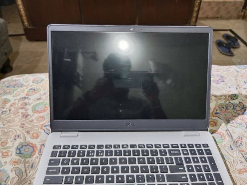 Dell inspiron 3501 core i5 1