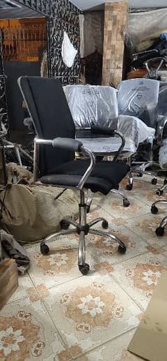 Branded Used Office Chair | Shujat Chair House 0