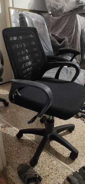 Branded Used Office Chair | Shujat Chair House 7