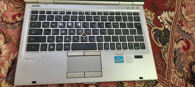 hp core i5 2nd 9/10 condition 2
