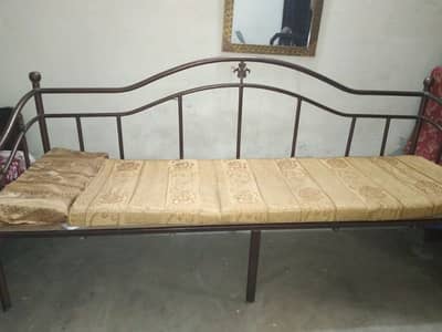 Iron sofa set
