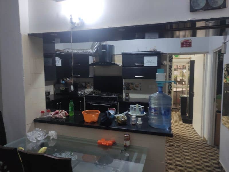 3 bed DD Flat or Apartment chance deal in heart of Gulistan e johar 1