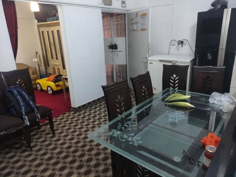 3 bed DD Flat or Apartment chance deal in heart of Gulistan e johar 7