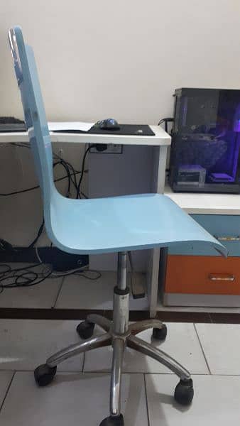 Table & Chair (Computer/Study) 4