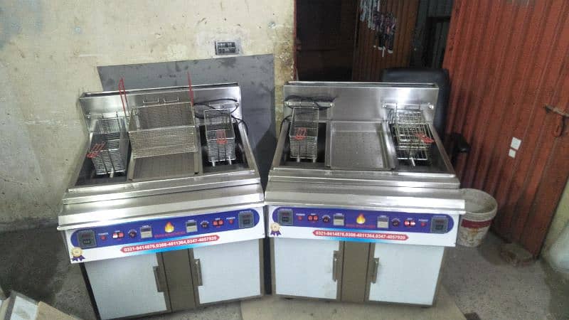 Deep Fryer 16 Liter Digital Panel Blour 1