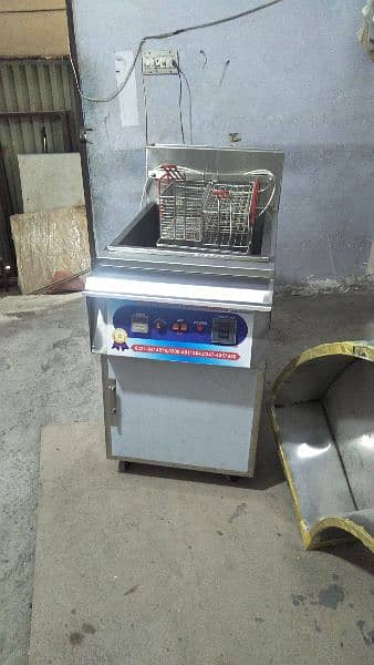 Deep Fryer 16 Liter Digital Panel Blour 19