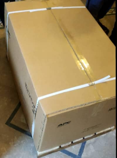 APC Smart-UPS 5000VA 230V Rackmount/Tower SUA5000RMI5U